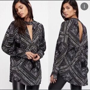 Free People Walking on a Dream Oversized Tunic w/ Cutout neck size XS